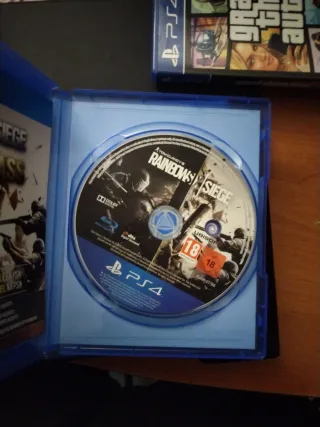 PS4 Slim 500GB + Mando Nuevo + 3 Juegos