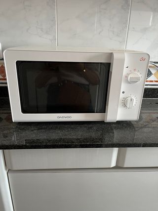 Microondas Daewoo Blanco