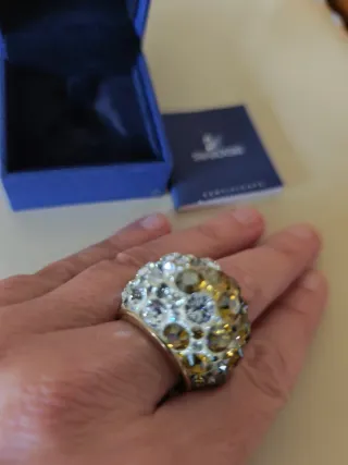 Anillo Swarovski Dorado y Plateado