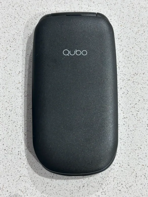 Teléfono móvil básico Qubo Neo NUEVO