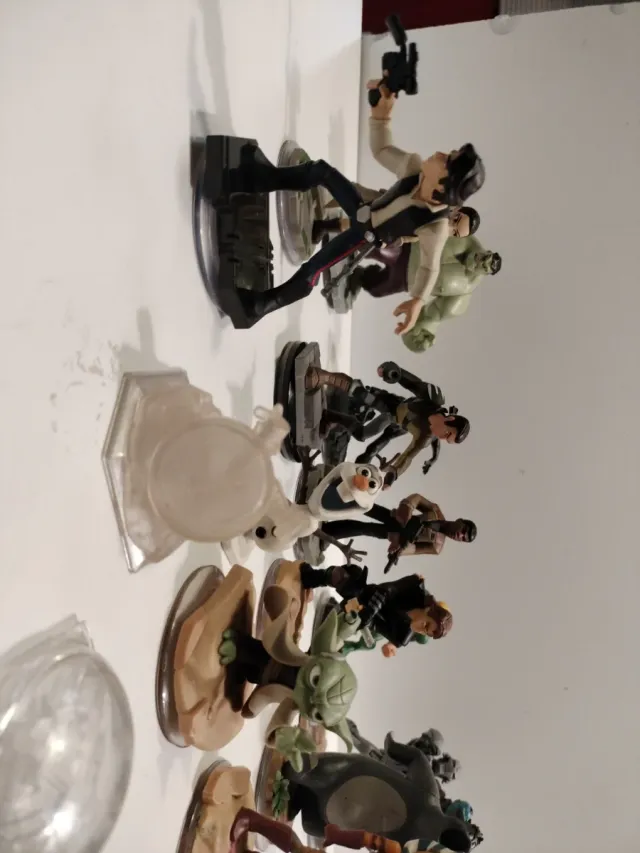 Disney Infinity Personaggi e Basi