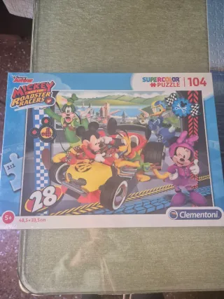 Puzzle Disney 104 piezas Clementoni
