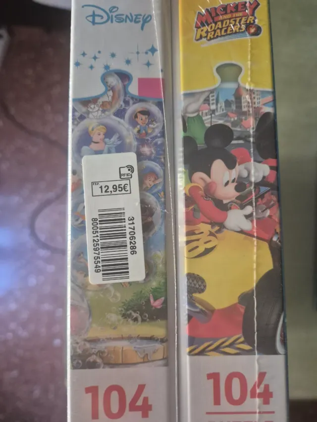 Puzzle Disney 104 piezas Clementoni. Nuevo