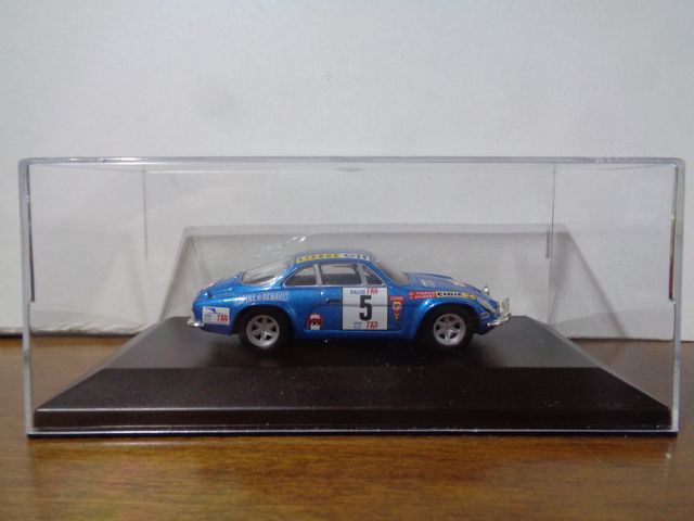 RENAULT ALPINE  A110 RALLY TAP PORTUGAL ( 1 /43 )