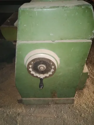 Cepilladora de madera Saca Gruesos, regulador elec