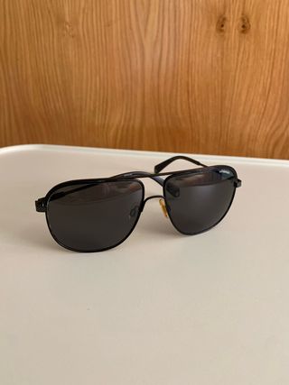 Gafas de sol Polaroid aviador negras