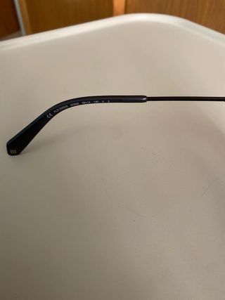 Gafas de sol Polaroid aviador negras