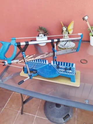 Ingletadora manual para madera