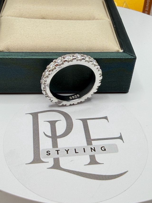 Anello Eternity Moissanite Argento