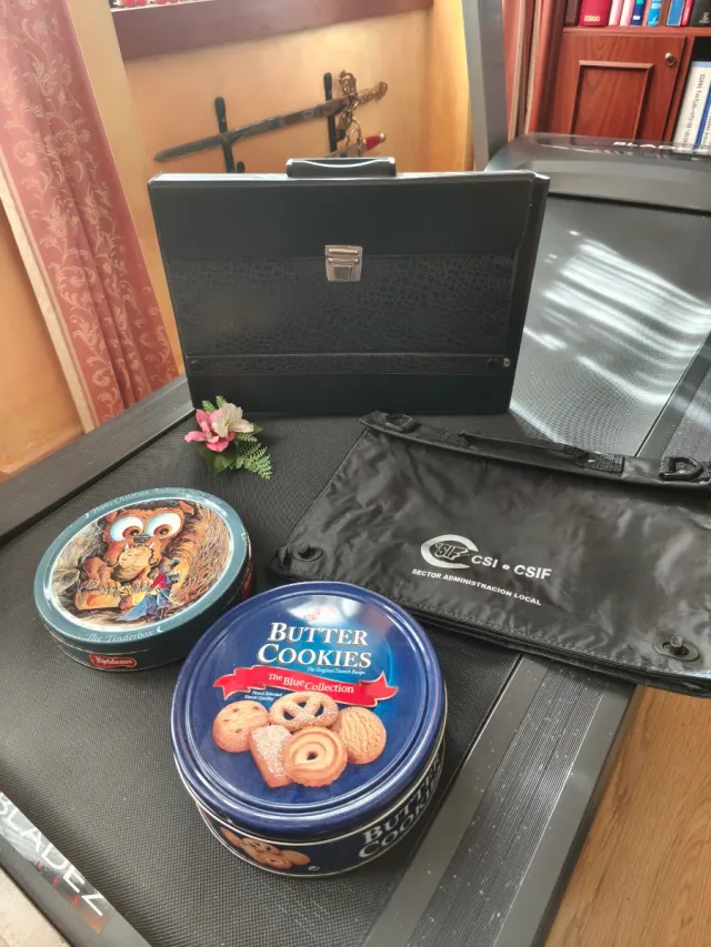 Lote de Carteiras e Caixas Vintage