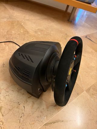 Thrustmaster T300 Ferrari Alcantara + pedali G25