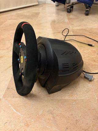 Thrustmaster T300 Ferrari Alcantara + pedali G25