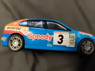 Coche Scalextric Team Elias