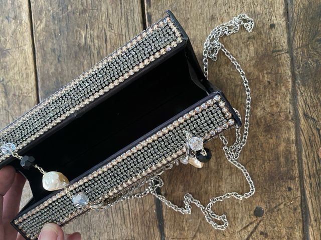 Bolso de fiesta joya negro y plateado