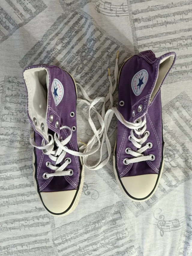 Zapatillas Converse Moradas Talla 37