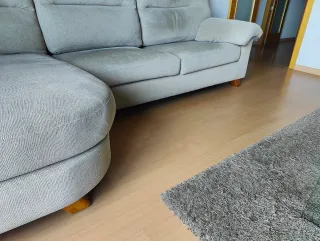 Sofá Chaiselongue 276 cm ancho. Color beige arena