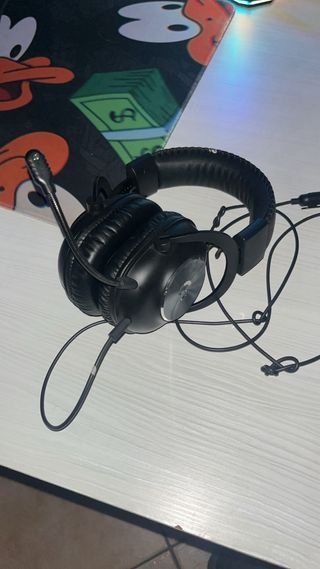 Xbox Serie X + Cuffie + Mouse + Caricatore