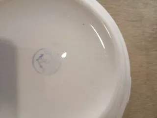 Sopera La Cartuja Azul y Blanca