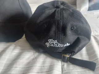 3 Gorras Ajustables Negras