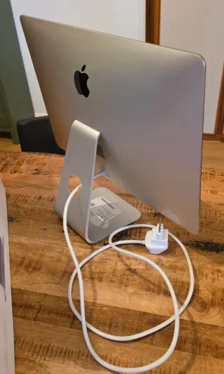 Apple iMac 21,5 2015