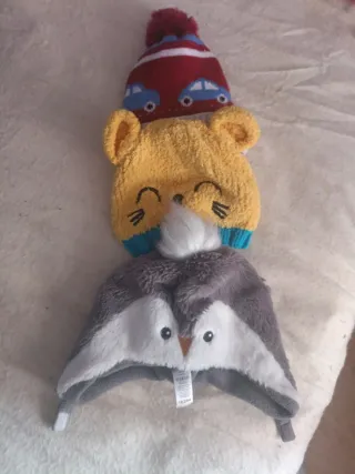 Lote 3 gorros invierno 2 años