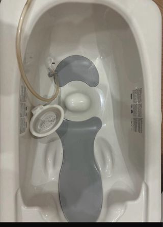 bañera Bebé Flip con cambiador