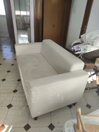 Sofá de 2 plazas tela