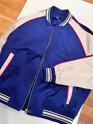Chaqueta Zara Bomber Azul y Blanco