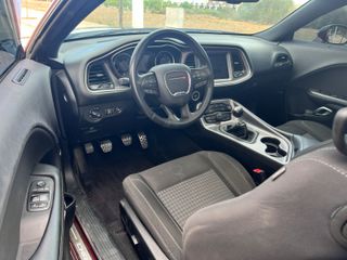 DODGE CHALLENGER 2017