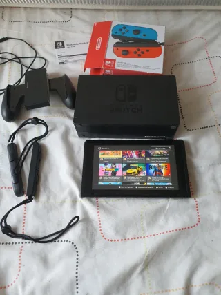 Nintendo Switch  con Accesorios