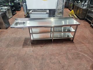 Mesa de trabajo con fregadero inox 2 baldas