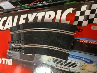 8 Curvas super Exteriores Scalextric