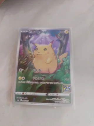Carta Pokémon Pikachu 25