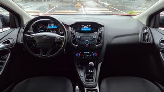 Ford Focus 125 cv Etiqueta C, solamente 70.000 kms