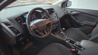 Ford Focus 125 cv Etiqueta C, solamente 70.000 kms