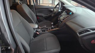 Ford Focus 125 cv Etiqueta C, solamente 70.000 kms