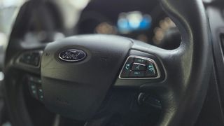 Ford Focus 125 cv Etiqueta C, solamente 70.000 kms