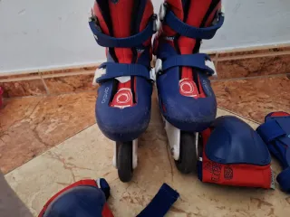 Patines en línea y protecciones Oxelo Num. 30-32