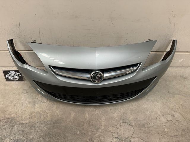 Defensa Opel Astra 2014