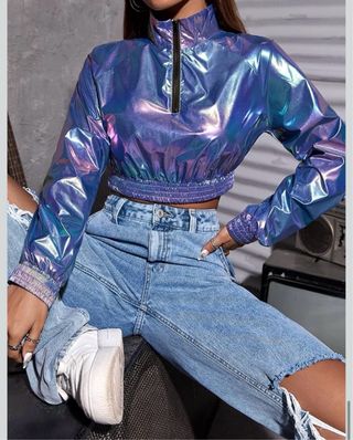 Top manga larga brillante efecto neón