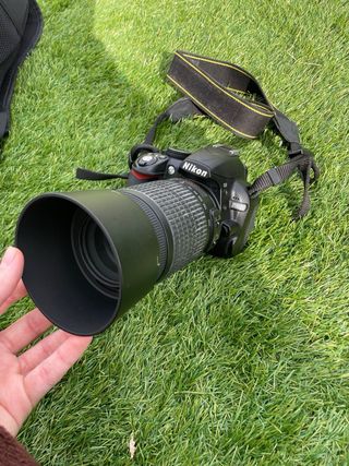 Cámara Nikon D3100 + 2  Objetivos 18-55mm 55-200mm