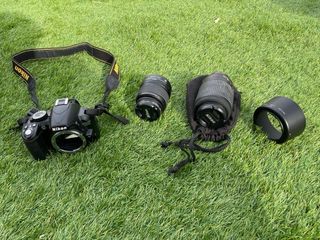 Cámara Nikon D3100 + 2  Objetivos 18-55mm 55-200mm