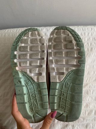 Nike Air Max 1 Beige y Rosa