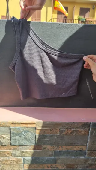 Camiseta de niña gris