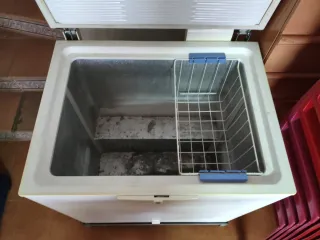 Arcón congelador blanco