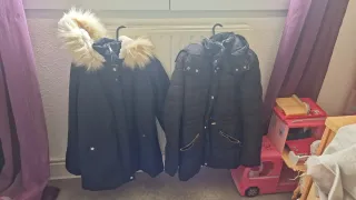 Vari modelli di cappotti