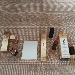 Pack Maquillaje YSL Dorado y Blanco