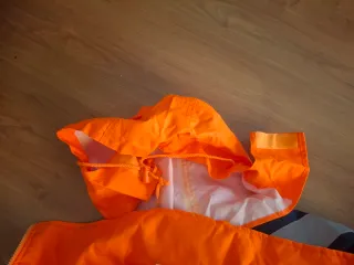 Chaquetón acolchado reflectante.