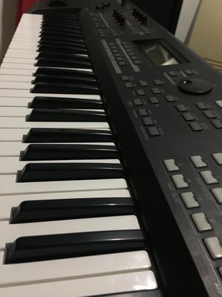 Teclado Yamaha MOXF6
