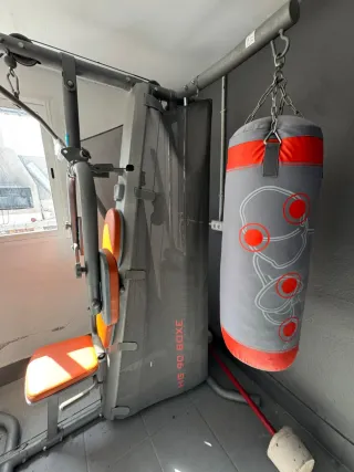 Banco de gimnasio multifuncional